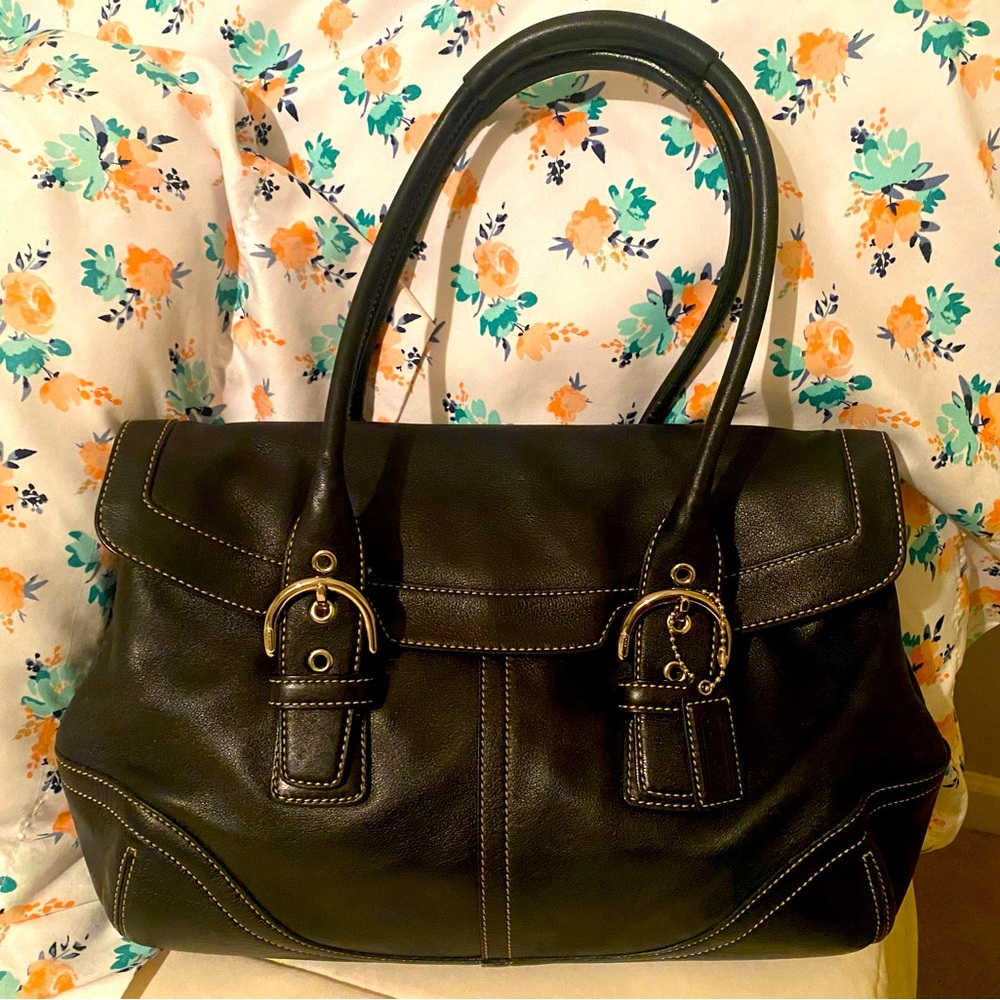 Authentic Coach shoulder bag. No tears. Good condition.  See video